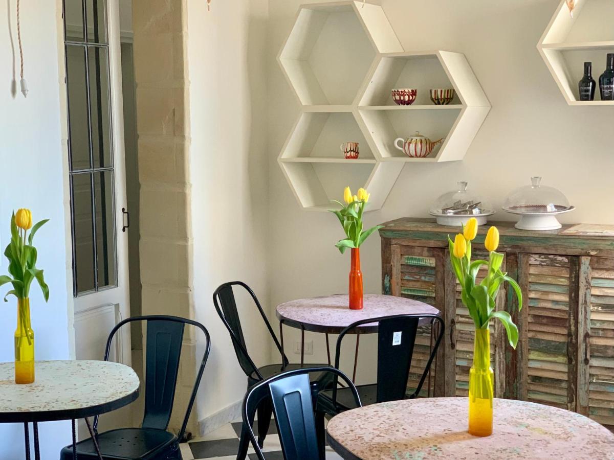 Habitare Lecce & Salento Acomodação com café da manhã Exterior foto